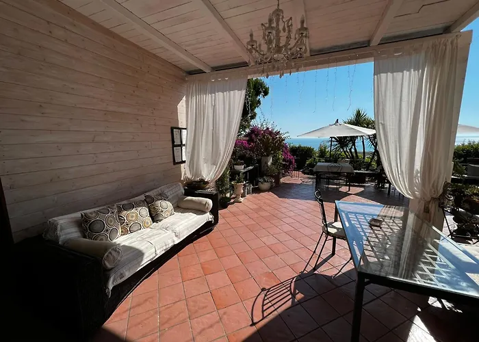 La Casa Di Era 4*