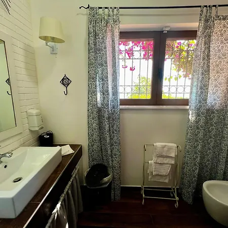 Nocleg ze śniadaniem La Casa Di Era 3*