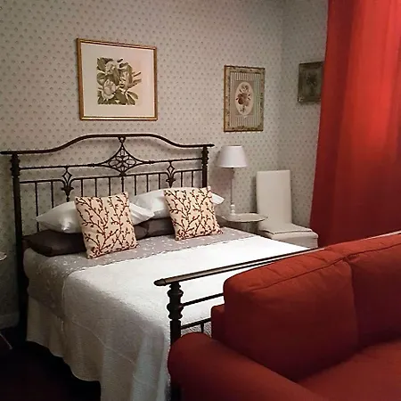 La Casa Di Era Bed and Breakfast