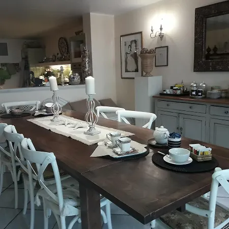 Bed & Breakfast La Casa Di Era